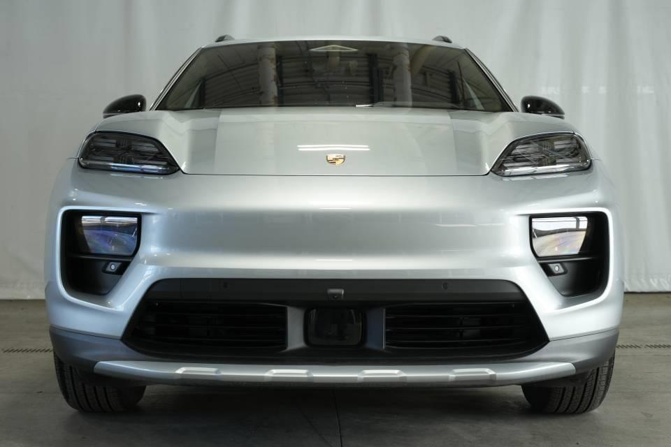 new 2025 Porsche Macan car, priced at $113,655