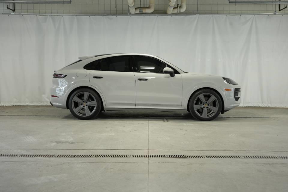 used 2024 Porsche Cayenne car, priced at $89,991