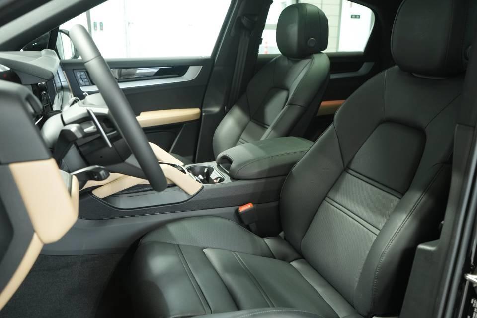 used 2024 Porsche Cayenne car, priced at $93,993