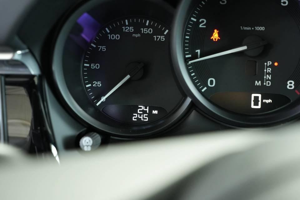 new 2025 Porsche Macan car, priced at $77,765