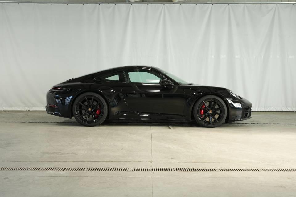 used 2025 Porsche 911 car, priced at $192,999