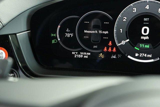 used 2024 Porsche Cayenne E-Hybrid car, priced at $112,993