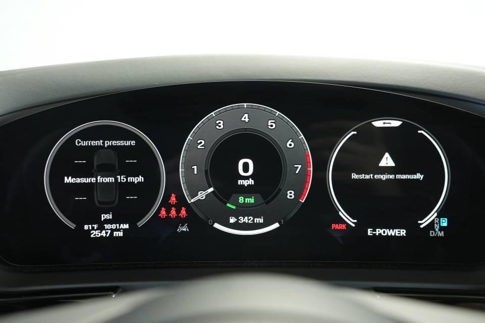 used 2024 Porsche Cayenne E-Hybrid car, priced at $113,991