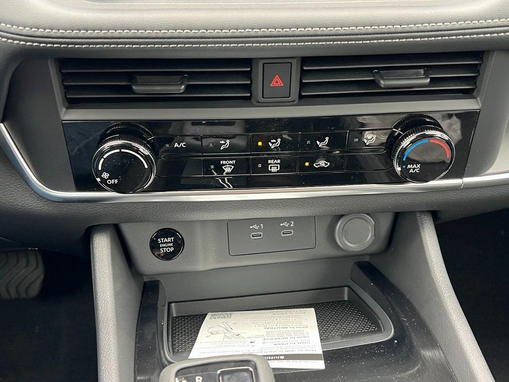 new 2025 Nissan Rogue car, priced at $30,144