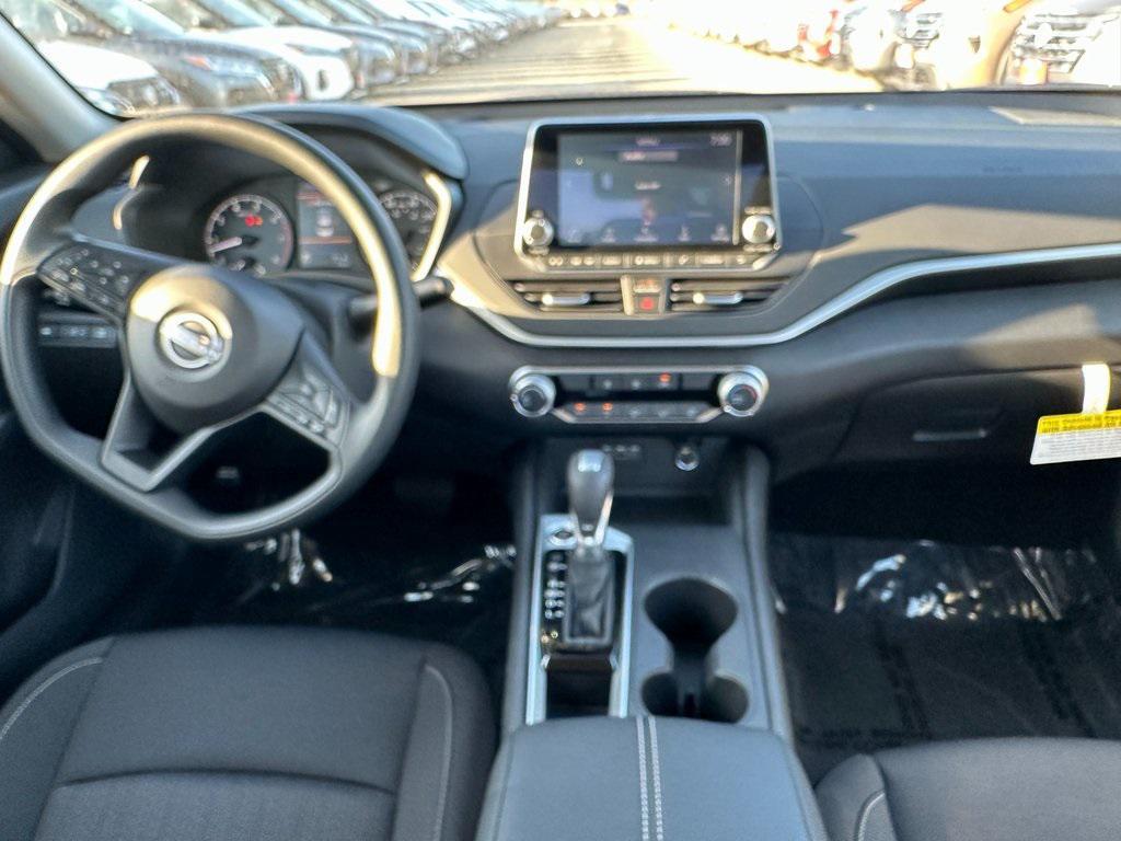 new 2025 Nissan Altima car, priced at $26,302