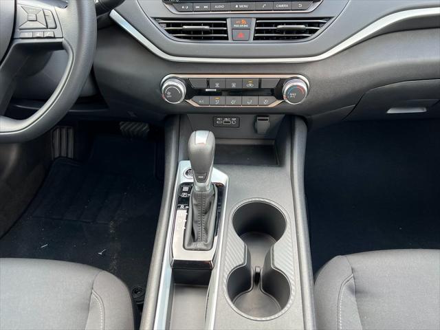 new 2025 Nissan Altima car, priced at $27,208