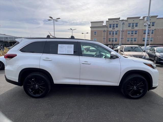 used 2019 Toyota Highlander car, priced at $23,888