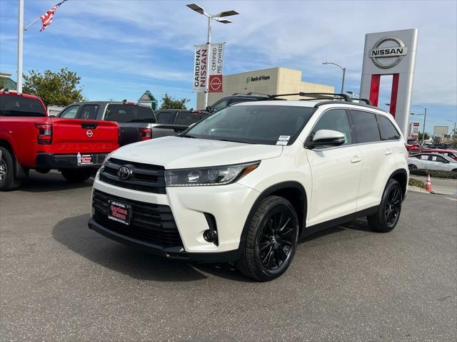 used 2019 Toyota Highlander car, priced at $23,888