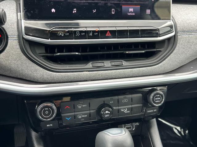 used 2022 Jeep Compass car, priced at $24,999