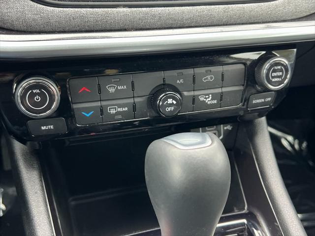 used 2022 Jeep Compass car, priced at $24,999
