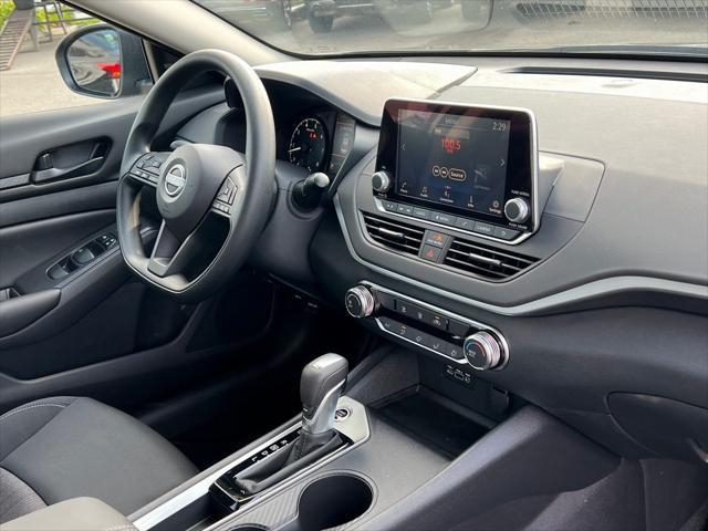 new 2025 Nissan Altima car, priced at $27,640