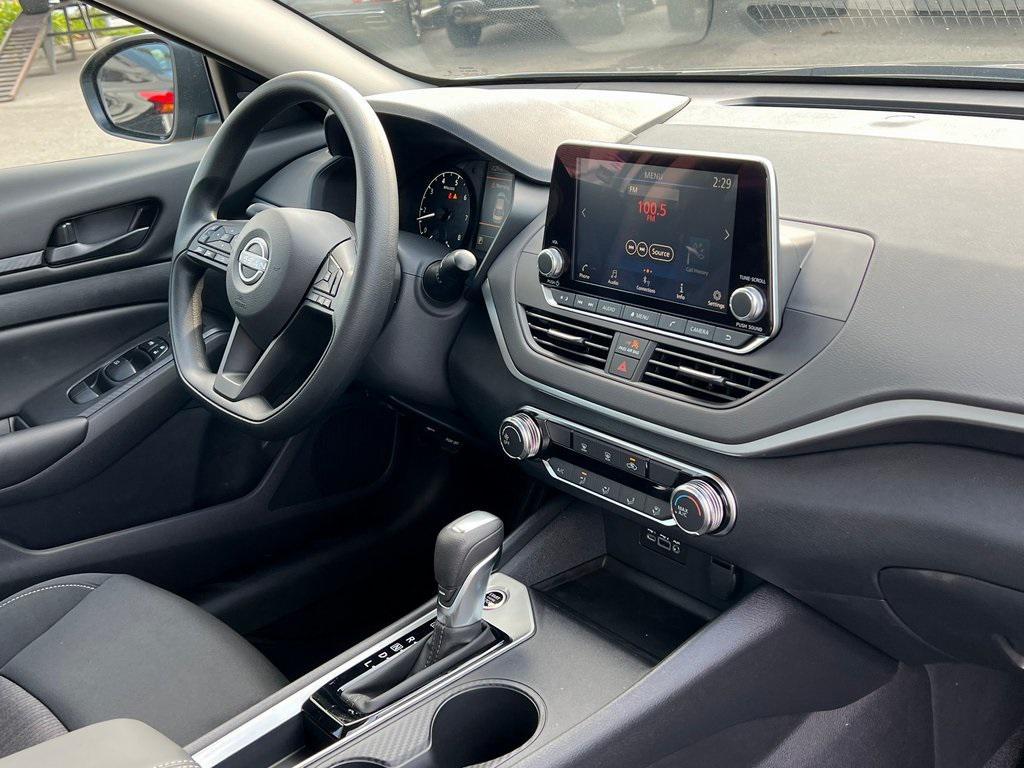 new 2025 Nissan Altima car, priced at $26,302
