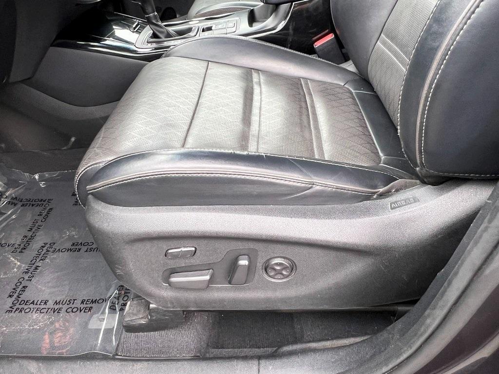 used 2019 Kia Sorento car, priced at $29,999