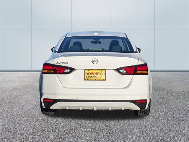 new 2025 Nissan Altima car