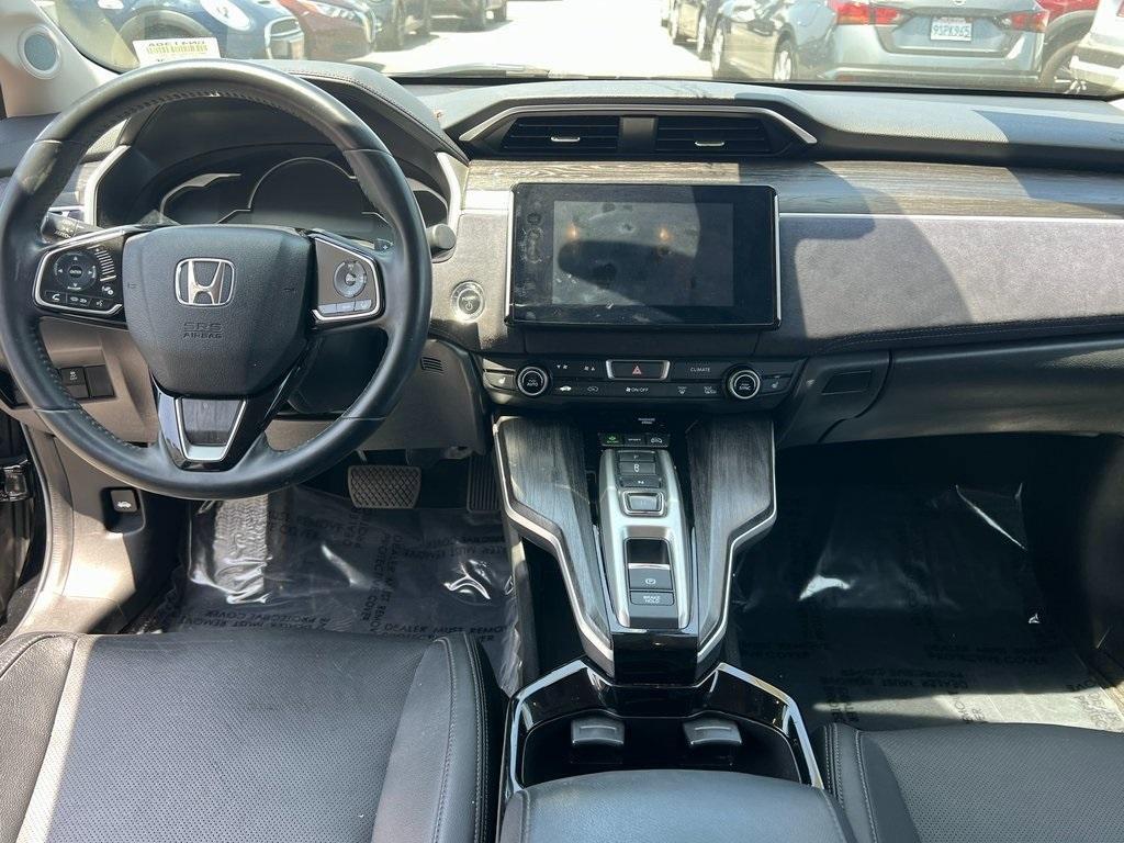 used 2018 Honda Clarity Plug-In Hybrid car, priced at $13,998