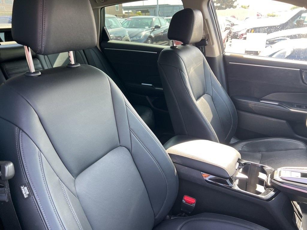 used 2018 Honda Clarity Plug-In Hybrid car, priced at $13,998