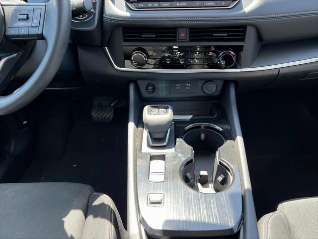 new 2025 Nissan Rogue car