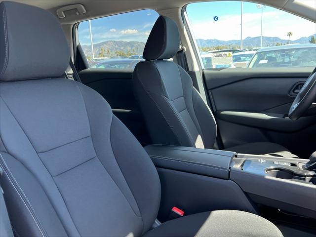 new 2025 Nissan Rogue car