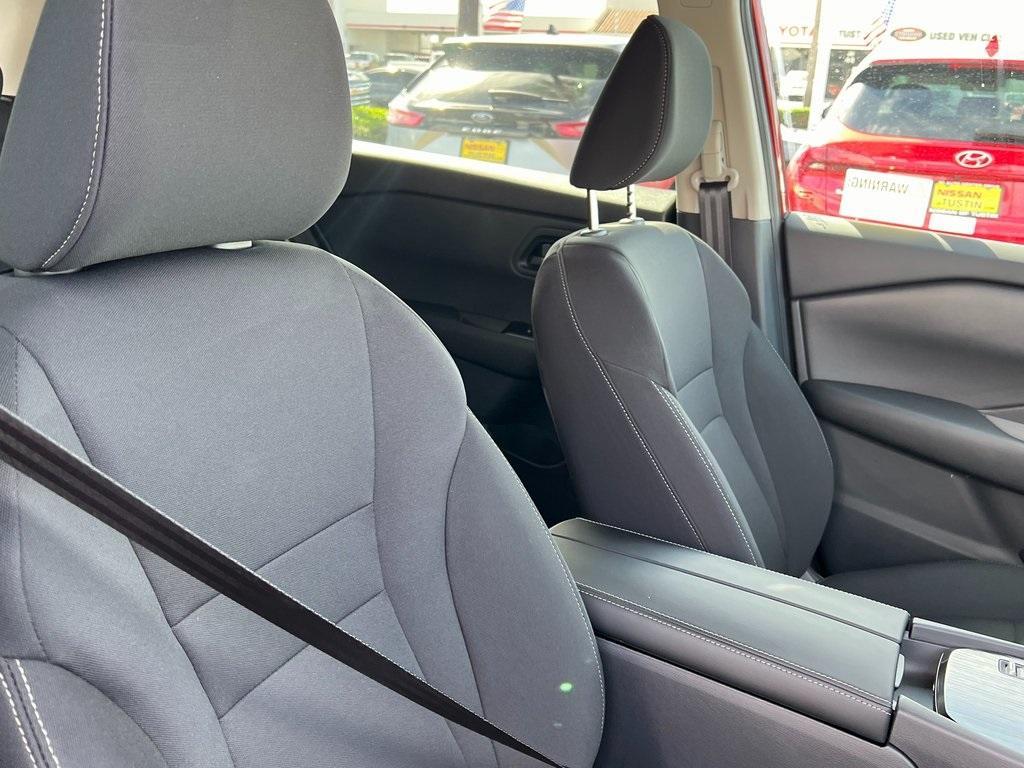 new 2025 Nissan Rogue car, priced at $30,482