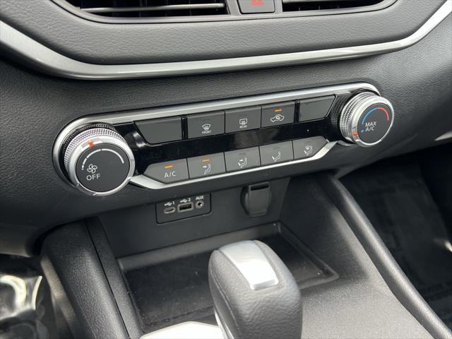 used 2025 Nissan Altima car, priced at $24,999