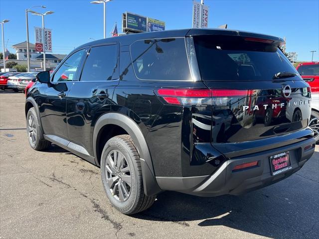 new 2025 Nissan Pathfinder car, priced at $36,835