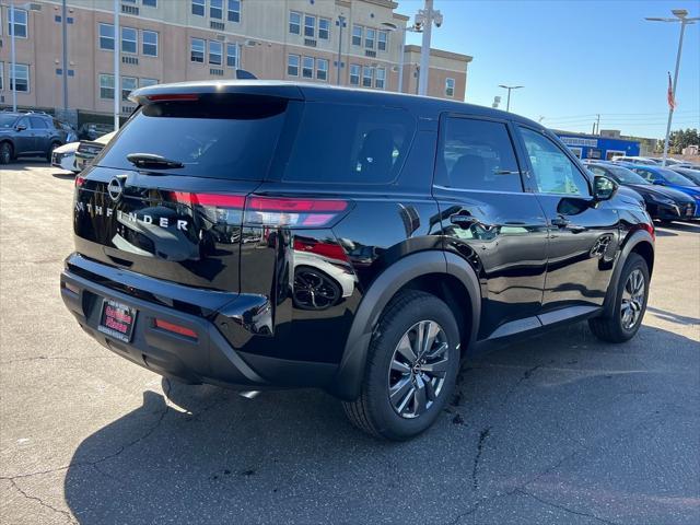 new 2025 Nissan Pathfinder car, priced at $36,835