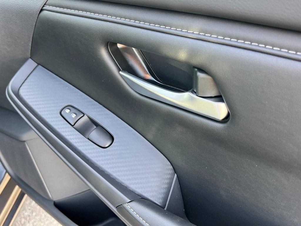 new 2025 Nissan Sentra car, priced at $23,422