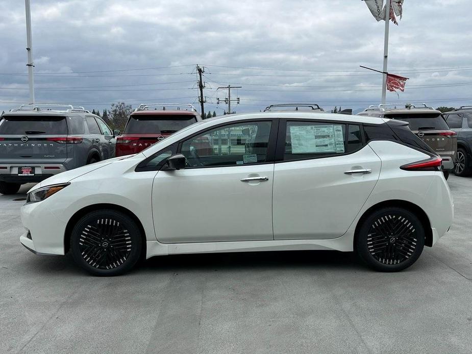 new 2025 Nissan Leaf car, priced at $39,060