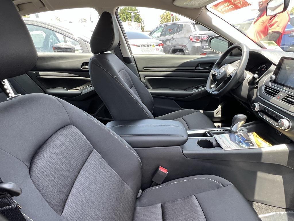 used 2025 Nissan Altima car, priced at $25,999