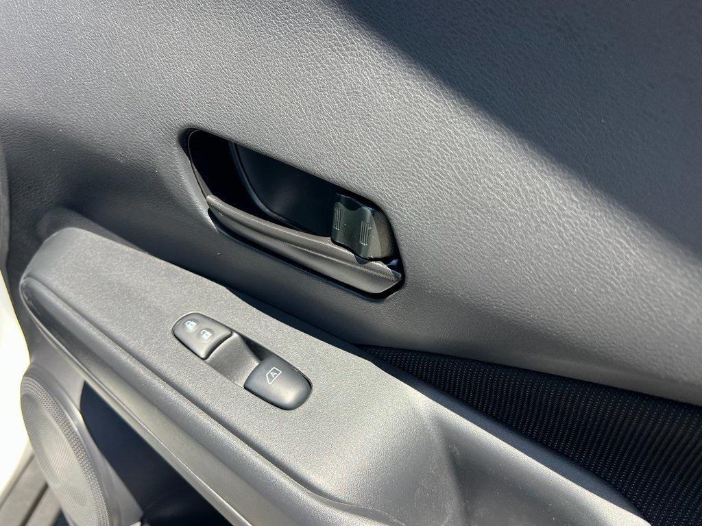 new 2025 Nissan Kicks car, priced at $23,350