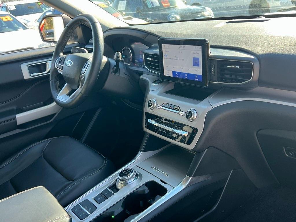 used 2023 Ford Explorer car