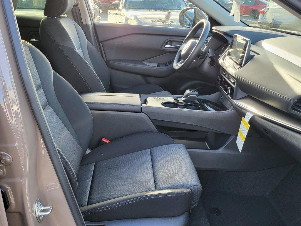 new 2025 Nissan Rogue car, priced at $33,025