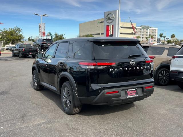 new 2025 Nissan Pathfinder car, priced at $36,835