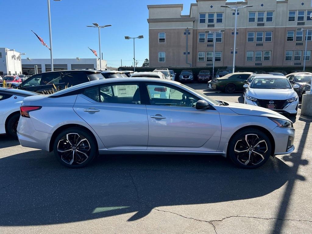 new 2025 Nissan Altima car, priced at $30,611