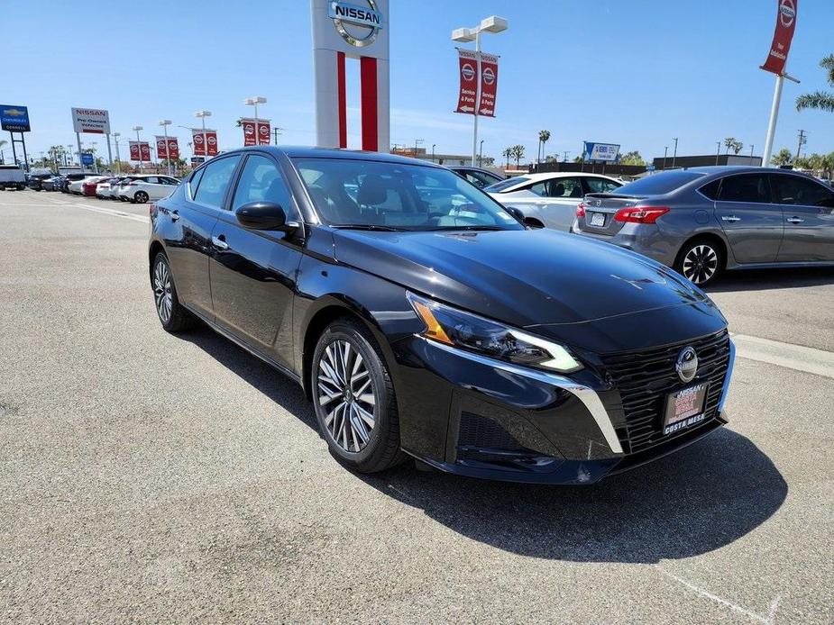 new 2025 Nissan Altima car, priced at $33,265