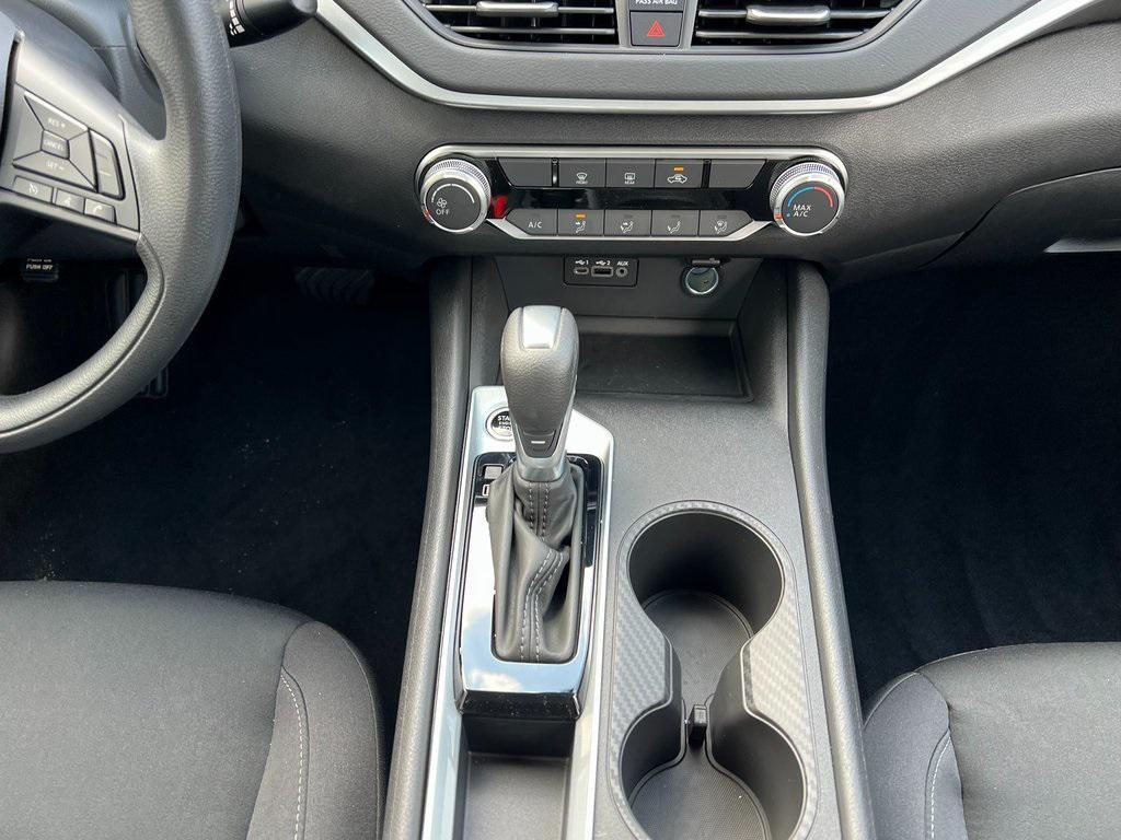 new 2025 Nissan Altima car, priced at $26,627