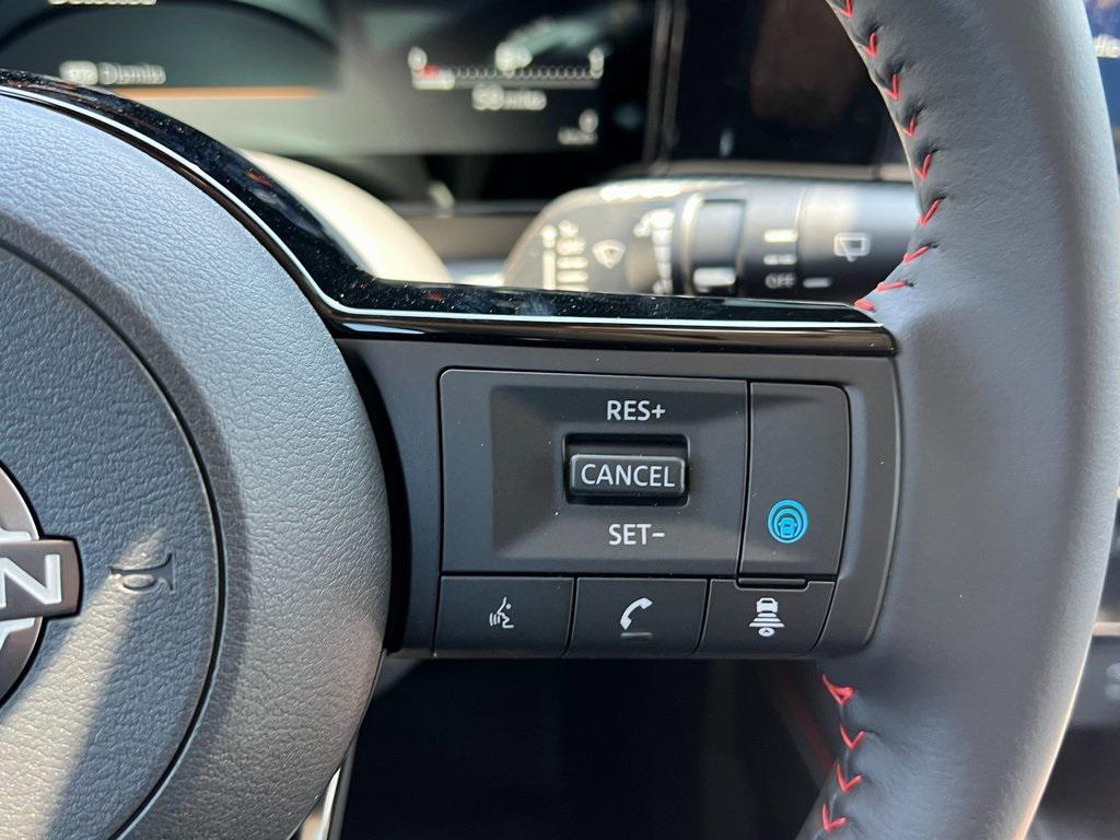 new 2025 Nissan Kicks car, priced at $28,510