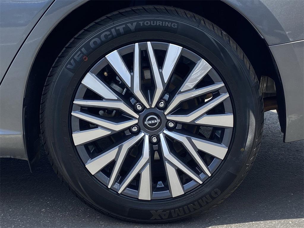 used 2023 Nissan Altima car, priced at $23,599