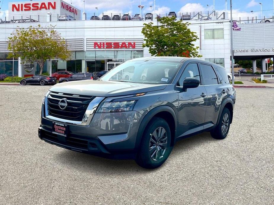 new 2025 Nissan Pathfinder car, priced at $41,010