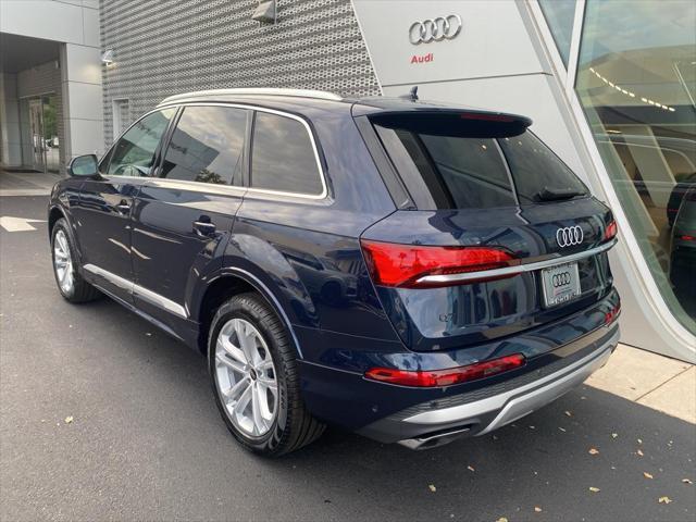 new 2025 Audi Q7 car, priced at $70,900