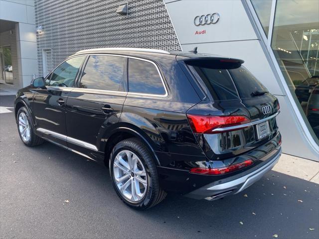 new 2025 Audi Q7 car, priced at $65,600