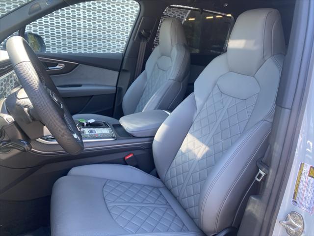 new 2025 Audi SQ7 car, priced at $99,990