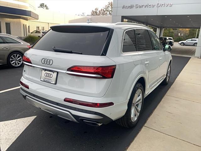 new 2025 Audi Q7 car, priced at $65,005