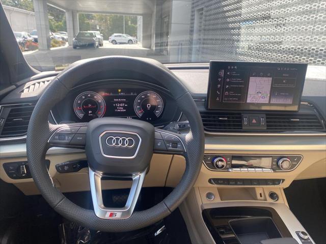 new 2025 Audi Q5 car, priced at $59,925