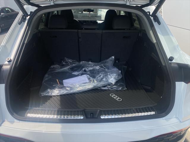 new 2025 Audi Q5 car, priced at $60,175