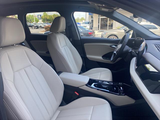 new 2025 Audi Q6 e-tron car, priced at $70,390