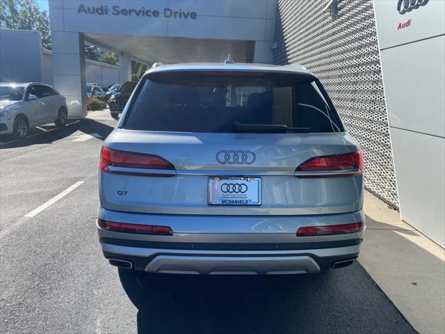 new 2025 Audi Q7 car, priced at $69,755