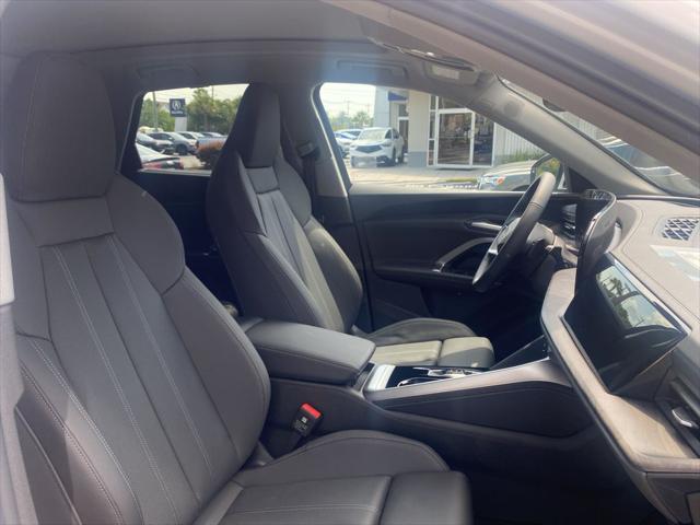 new 2025 Audi Q5 car, priced at $60,175