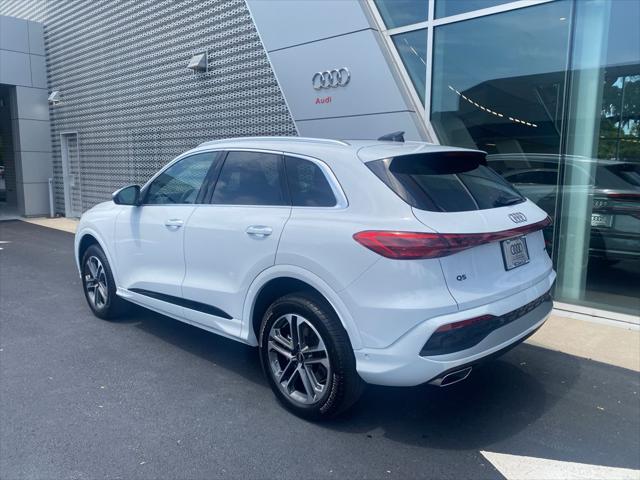 new 2025 Audi Q5 car, priced at $60,175