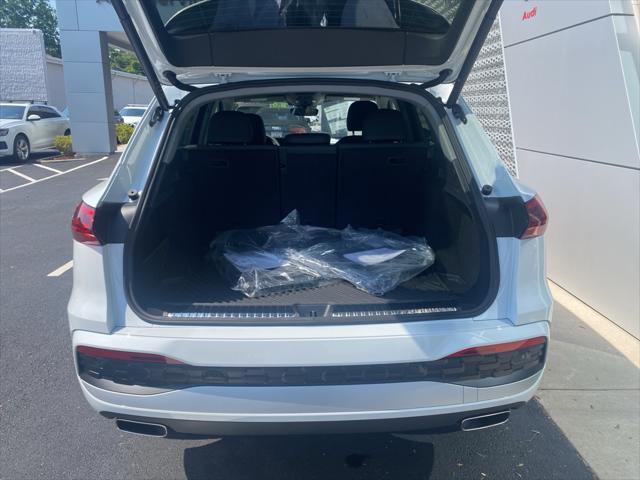 new 2025 Audi Q5 car, priced at $57,775